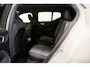 Volvo XC40 1.5 T2 Plus Dark Aut. [ Harman/Kardon Comfortstoelen Stoelverwarming Apple/Android ]