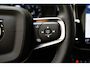Volvo XC40 1.5 T2 Plus Dark Aut. [ Harman/Kardon Comfortstoelen Stoelverwarming Apple/Android ]