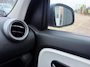 Renault Twingo 1.0 SCe Limited 5 drs met airco en parkeersensoren en bluetooth telefoon en goed onderhouden