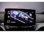 Volkswagen ID.4 Pro Business 77 kWh 204pk Automaat Trekhaak, Warmtepomp, Adaptive cruise control, Achteruitrijcamera, LED matrix koplampen, App connect, Parkeersensoren