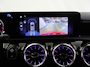 Mercedes-Benz A-klasse 180 Business Solution AMG | Night | Panoramadak | Multibeam | Widescreen | Achteruitrijcamera | Sfeerverlichting | Stoelverwarming |