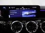 Mercedes-Benz A-klasse 180 Business Solution AMG | Night | Panoramadak | Multibeam | Widescreen | Achteruitrijcamera | Sfeerverlichting | Stoelverwarming |