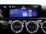 Mercedes-Benz A-klasse 180 Business Solution AMG | Night | Panoramadak | Multibeam | Widescreen | Achteruitrijcamera | Sfeerverlichting | Stoelverwarming |