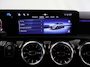 Mercedes-Benz A-klasse 180 Business Solution AMG | Night | Panoramadak | Multibeam | Widescreen | Achteruitrijcamera | Sfeerverlichting | Stoelverwarming |