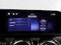 Mercedes-Benz A-klasse 180 Star Edition AMG Line | Night | Panoramadak | Sfeerverlichting | MULTIBEAM LED | Stoelverwarming | Sfeerverlichting |