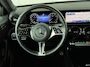 Mercedes-Benz A-klasse 180 Star Edition | Widescreen | Achteruitrijcamera | Led-koplampen | Parkeer assistent | Stoelverwarming |
