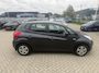 Kia Venga 1.4 CVVT Seven / FULL MAP NAVI + CAMERA / SUPER LAGE KM STAND!!!