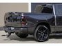 Dodge Ram SPORT | MEEST VOLLE RAM | €69950,- excl | 5.7 V8 HEMI | LUCHTVERING | HUD | MWK | PANO | VOL DIGI SCHERMEN | NIGHT EDITION | DUBBELE CABINE | 5 PERSOONS | DC | CREW CAB | TOP STAAT | KLEUR: GRANITE NIGHT EDITION GEWELDIGE KLEUR |