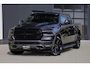 Dodge Ram SPORT | MEEST VOLLE RAM | €69950,- excl | 5.7 V8 HEMI | LUCHTVERING | HUD | MWK | PANO | VOL DIGI SCHERMEN | NIGHT EDITION | DUBBELE CABINE | 5 PERSOONS | DC | CREW CAB | TOP STAAT | KLEUR: GRANITE NIGHT EDITION GEWELDIGE KLEUR |