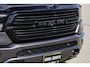 Dodge Ram SPORT | MEEST VOLLE RAM | €69950,- excl | 5.7 V8 HEMI | LUCHTVERING | HUD | MWK | PANO | VOL DIGI SCHERMEN | NIGHT EDITION | DUBBELE CABINE | 5 PERSOONS | DC | CREW CAB | TOP STAAT | KLEUR: GRANITE NIGHT EDITION GEWELDIGE KLEUR |