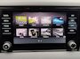 Skoda Karoq 1.5 TSI ACT 150pk Automaat Business Edition | Schuifdak | Trekhaak | Stoelverwarming | Stuurverwarming | Camera | Carplay | Elektrische achterklep