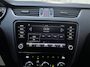 Skoda Octavia Combi 1.0 TSI Greentech Business Edition Leder-Stof Stoelverwarming Navigatie App-Connect DAB+