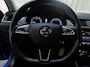 Skoda Octavia Combi 1.0 TSI Greentech Business Edition Leder-Stof Stoelverwarming Navigatie App-Connect DAB+
