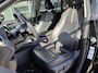 Toyota RAV4 2.5 Hybrid AWD Black Edition / Allseason Banden / Trekhaak 1650kg Trekgewicht / SCM Alarmcertificaat / Elektrisch Verstelbare Stoelen /