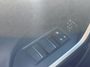 Toyota RAV4 2.5 Hybrid AWD Black Edition / Allseason Banden / Trekhaak 1650kg Trekgewicht / SCM Alarmcertificaat / Elektrisch Verstelbare Stoelen /