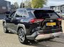 Toyota RAV4 2.5 Hybrid AWD Black Edition / Allseason Banden / Trekhaak 1650kg Trekgewicht / SCM Alarmcertificaat / Elektrisch Verstelbare Stoelen /