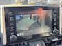 Toyota RAV4 2.5 Hybrid AWD Black Edition / Allseason Banden / Trekhaak 1650kg Trekgewicht / SCM Alarmcertificaat / Elektrisch Verstelbare Stoelen /