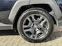 Toyota RAV4 2.5 Hybrid AWD Black Edition / Allseason Banden / Trekhaak 1650kg Trekgewicht / SCM Alarmcertificaat / Elektrisch Verstelbare Stoelen /