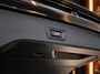 BMW 5-Serie Touring 530e xDrive M-Sport | Pano | LED | Leder | Memory | PDC | Cruise | Stoelverwarming | Carplay | Ambient | Trekhaak | Harmon Kardon | Android Auto | Comfort Stoelen