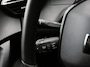 Peugeot e-2008 EV Allure Avantage 54 kWh 8 jaar garantie! | Camera 360* | Warmtepomp | Keyless | 17" LMV | Apple Carplay & Android Auto