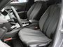 Peugeot e-2008 EV Allure Avantage 54 kWh 8 jaar garantie! | Camera 360* | Warmtepomp | Keyless | 17" LMV | Apple Carplay & Android Auto