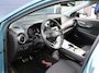 Hyundai Kona Comfort 64kWh | 1ste eigenaar | ACCU 97% | Camera | AppleCarPlay/Android | Keyless | AUTOMAAT