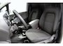 Mercedes-Benz Citan 110-95pk CDI L1 Pro. Dames en heren ondernemers: zeer nette Mercedes Citan, een praktische bedrijfswagen die u nog jaren tot dienst kan zijn. Airco, navigatie, telefoonvoorb., trekhaak, schuifdeur rechts etc.
