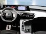 Peugeot e-5008 GT 73 kWh 7p 8 jaar garantie! | Alcantara | Stoel/stuur verwarming | Camera | 7-persoons | Keyless | 19" LMV