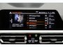 BMW 3-Serie Touring 330e Business Edition Plus M-sport Org NL, Panoramadak, M-Sportstoelen, Carbon, Camera, Elektr. Trekhaak, 19''