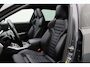 BMW 3-Serie Touring 330e Business Edition Plus M-sport Org NL, Panoramadak, M-Sportstoelen, Carbon, Camera, Elektr. Trekhaak, 19''