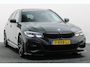 BMW 3-Serie Touring 330e Business Edition Plus M-sport Org NL, Panoramadak, M-Sportstoelen, Carbon, Camera, Elektr. Trekhaak, 19''