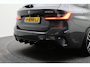 BMW 3-Serie Touring 330e Business Edition Plus M-sport Org NL, Panoramadak, M-Sportstoelen, Carbon, Camera, Elektr. Trekhaak, 19''