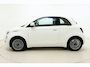 Fiat 500 Urban 42 kWh | Navigatie via Carplay | Climate control | Lichtmetalen velgen | Keyless start | DAB Radio | Bluetooth