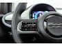 Fiat 500 Urban 42 kWh | Navigatie via Carplay | Climate control | Lichtmetalen velgen | Keyless start | DAB Radio | Bluetooth