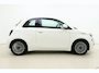 Fiat 500 Urban 42 kWh | Navigatie via Carplay | Climate control | Lichtmetalen velgen | Keyless start | DAB Radio | Bluetooth