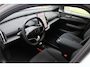 Volvo EX30 Cross Country P5 Long Range Plus Europa 69 kWh | Zwart lederen interieur | Extra getint glas achter | Stuurverwarming | Stoelverwarming voor | Warmtepomp | Apple carplay/ Android auto |