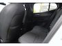 Volvo EX30 Cross Country P5 Long Range Plus Europa 69 kWh | Zwart lederen interieur | Extra getint glas achter | Stuurverwarming | Stoelverwarming voor | Warmtepomp | Apple carplay/ Android auto |
