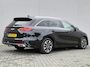 Kia Ceed Sportswagon 1.6 GDI PHEV DynamicPlusLine / Trekhaak vast / Elektrische achterklep / Achteruitrijcamera / Adaptief cruise control / Keyless Entry/Start / Stuur- & Stoelverwarming / Climate control / Draadloze telefoon lader / Apple Carplay Android Auto /