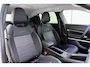 Jeep Avenger Summit 54 kWh | Electrische achterklep | Climate control | Camera | Keyless start | Navigatie via carplay | DAB Radio