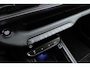 Jeep Avenger Summit 54 kWh | Electrische achterklep | Climate control | Camera | Keyless start | Navigatie via carplay | DAB Radio