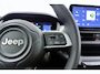 Jeep Avenger Summit 54 kWh | Electrische achterklep | Climate control | Camera | Keyless start | Navigatie via carplay | DAB Radio