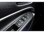 Jeep Avenger Summit 54 kWh | Electrische achterklep | Climate control | Camera | Keyless start | Navigatie via carplay | DAB Radio