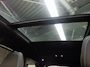 Peugeot e-5008 GT Exclusive 73 kWh 7p Tot 8 Jaar Garantie! | Schuif-/Kanteldak | Afn. Trekhaak | Vol-Leder | Massage | Elektr. Achterklep | 360 Camera | Adaptive Cruise | !!