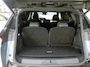Peugeot e-5008 GT Exclusive 73 kWh 7p Tot 8 Jaar Garantie! | Schuif-/Kanteldak | Afn. Trekhaak | Vol-Leder | Massage | Elektr. Achterklep | 360 Camera | Adaptive Cruise | !!