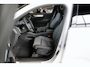 Volvo XC40 1.5 T4 Plug-in hybrid ACC | STOEL/STUUR-VERWARMING