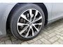 Volvo V40 T3 Automaat Dynamic Edition | Panoramadak | Climate Control | Stoelverwarming | Parkeercamera | Keyless Entree | Parkeersensoren voor + achter | Dealeronderhouden | High Performance Audio | Volvo on Call |