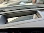 Mercedes-Benz C-klasse 300 E AMG Line | Panoramadak | Burmester | Trekhaak | HUD | Memory | Sfeerverlichting | Keyless | Apple Carplay