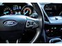 Ford Kuga 1.5 150 pk Titanium trekhaak, apple carplay, autom airco, lederen bekl., camera, winterpack
