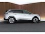 Peugeot e-5008 GT 213pk 73 kWh Avantage 7Pers. Trekhaak 360Camera Navigatie LED Stoelverwarming
