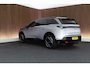 Peugeot e-5008 GT 213pk 73 kWh Avantage 7Pers. Trekhaak 360Camera Navigatie LED Stoelverwarming